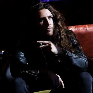 Meet your Posher, Zane